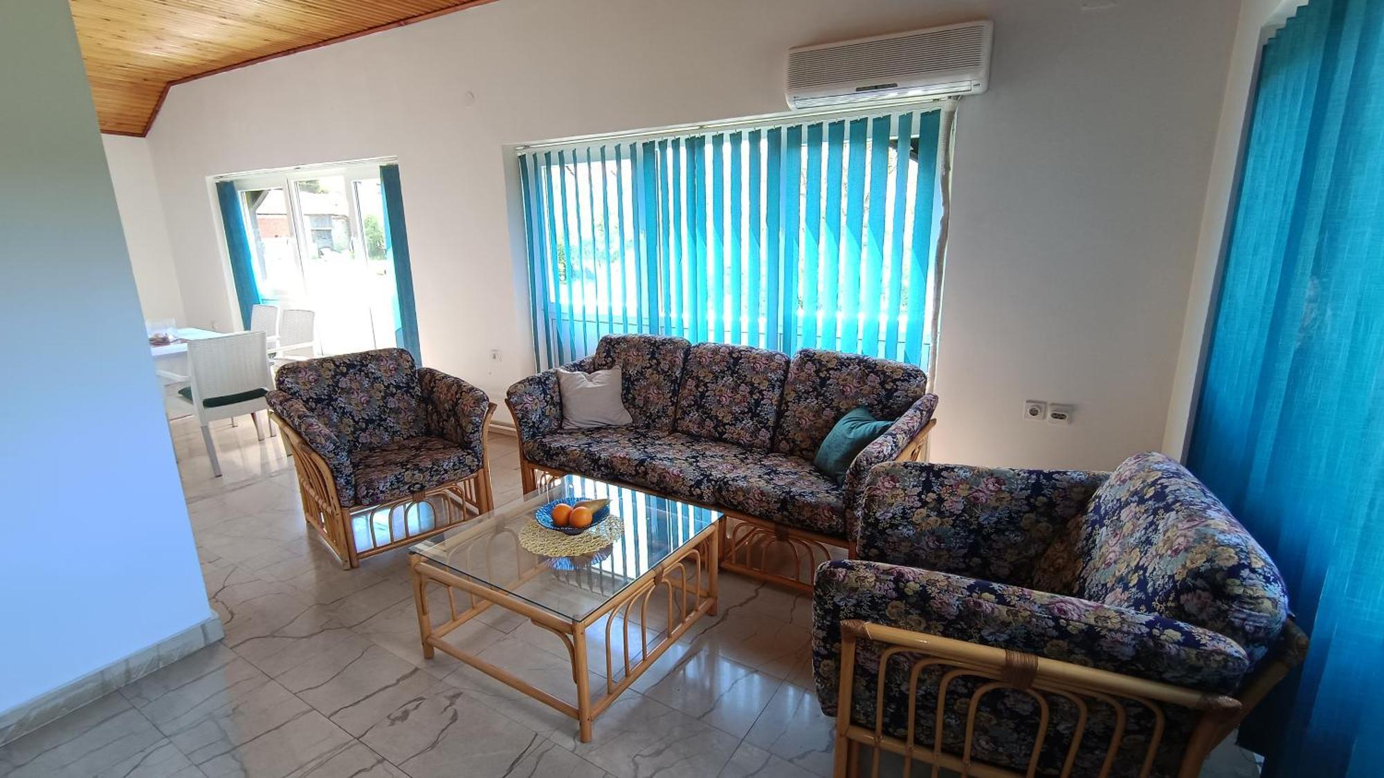 Guesthouse Trikic Drvar Exterior photo